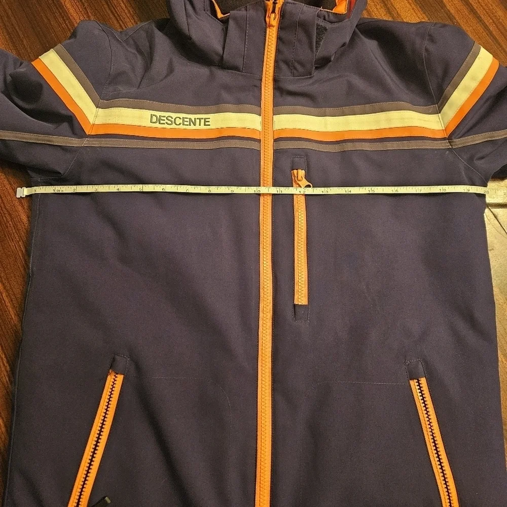 Descente Navy Detachable Hood Softshell Zip Jacket Junior 14 Ski Hike EUC